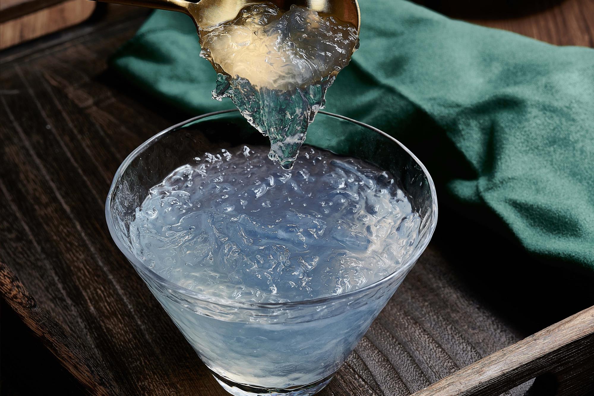 7月吃苦瓜，维生素C是苹果24倍，减肥护血管，糖尿病人能吃吗